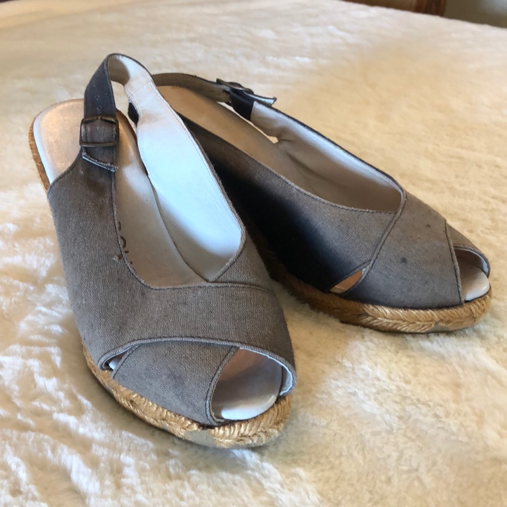 Size 7 Andre Assous Wedge Heels